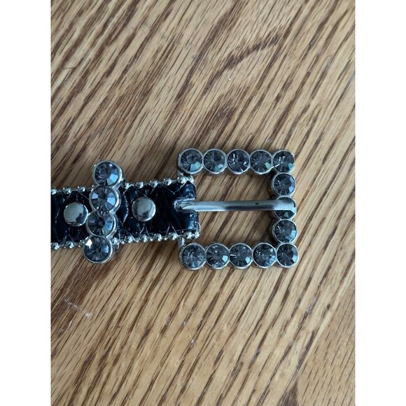 Black Rhinestone Studded Belt With Silver Buckle 43\
